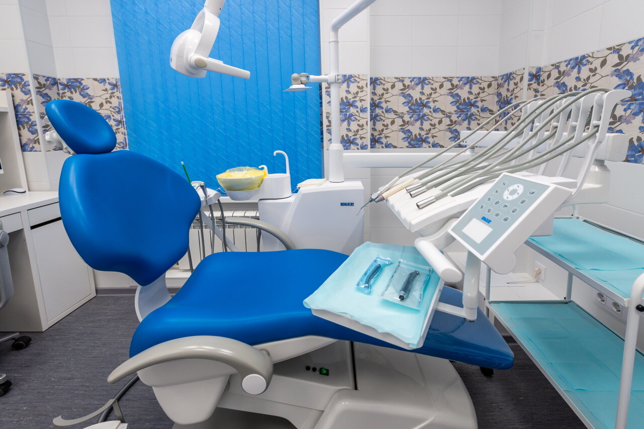 Зубов в спб отзывы. Мой зубной стоматология в СПБ. Бульвар стоматология. Бульвар Новаторов 8 стоматология. Мой зубной, сеть стоматологических центров в Санкт-Петербурге на.