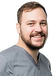 Фото стоматолога Семенюк Андрей Витальевич Фото стоматолога Семенюк Андрей Витальевич